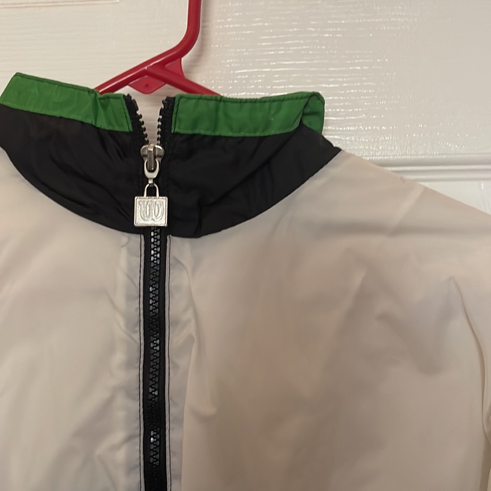 Wilson Wind Breaker - Picture 2 of 2